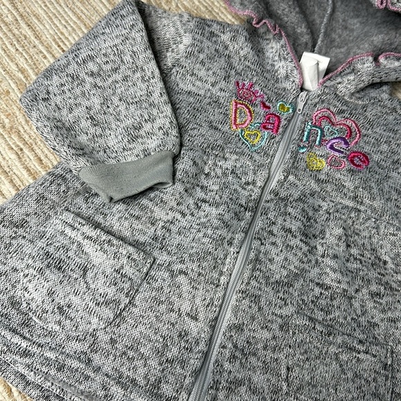 24m girls lot. jacket MEC t.shirt, Pooh Disney denim jeans - Picture 12 of 15